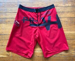 REEBOK Crossfit Red/Black Performance Shorts sz 30